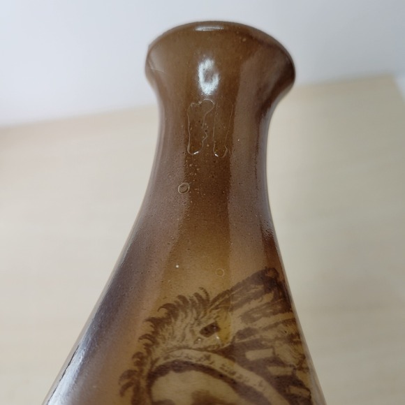 Vintage Native American Indian Chief Vase Brown Pottery Decor Bud Vase - Picture 6 of 7